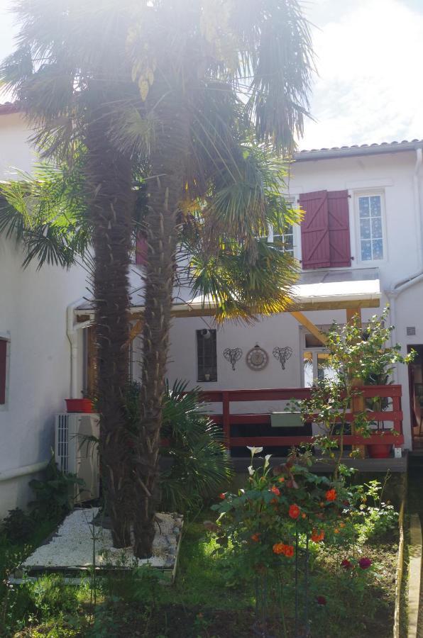 Maison Elizondoa - Chambres, Restaurant Et Spa Masparraute Luaran gambar